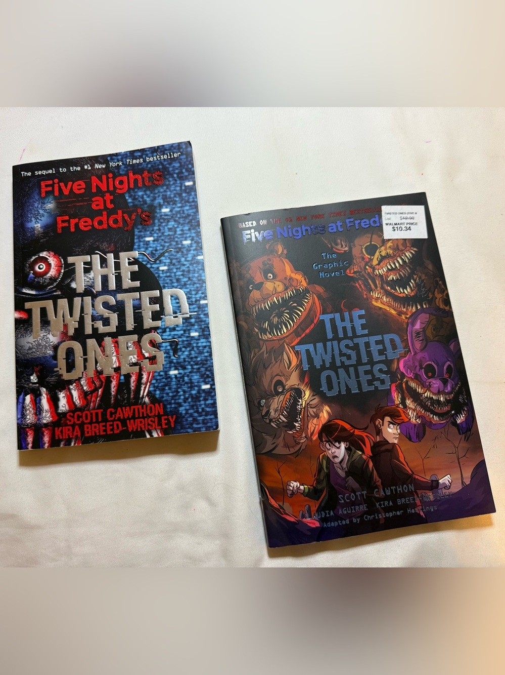 Five Nights at Freddy's The Twisted Ones Graphic Novel - Purple Edition